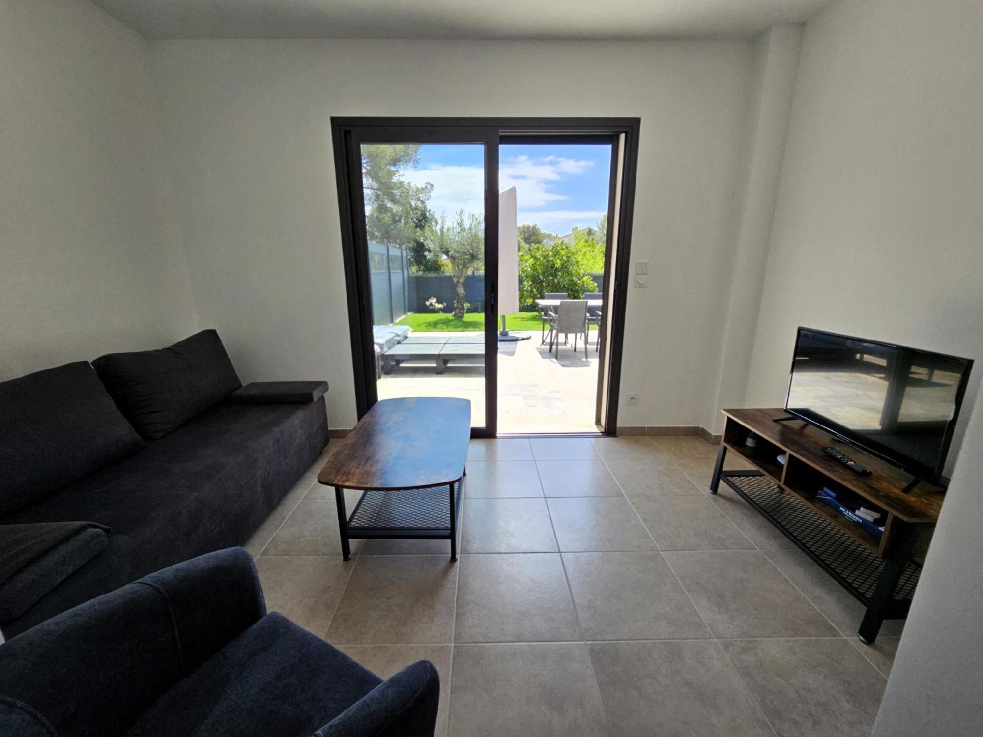 Apartment Etoile Du Berger Saint Aygulf: Seaside With Private Gardens And Heated Pool Saint Aygulf
