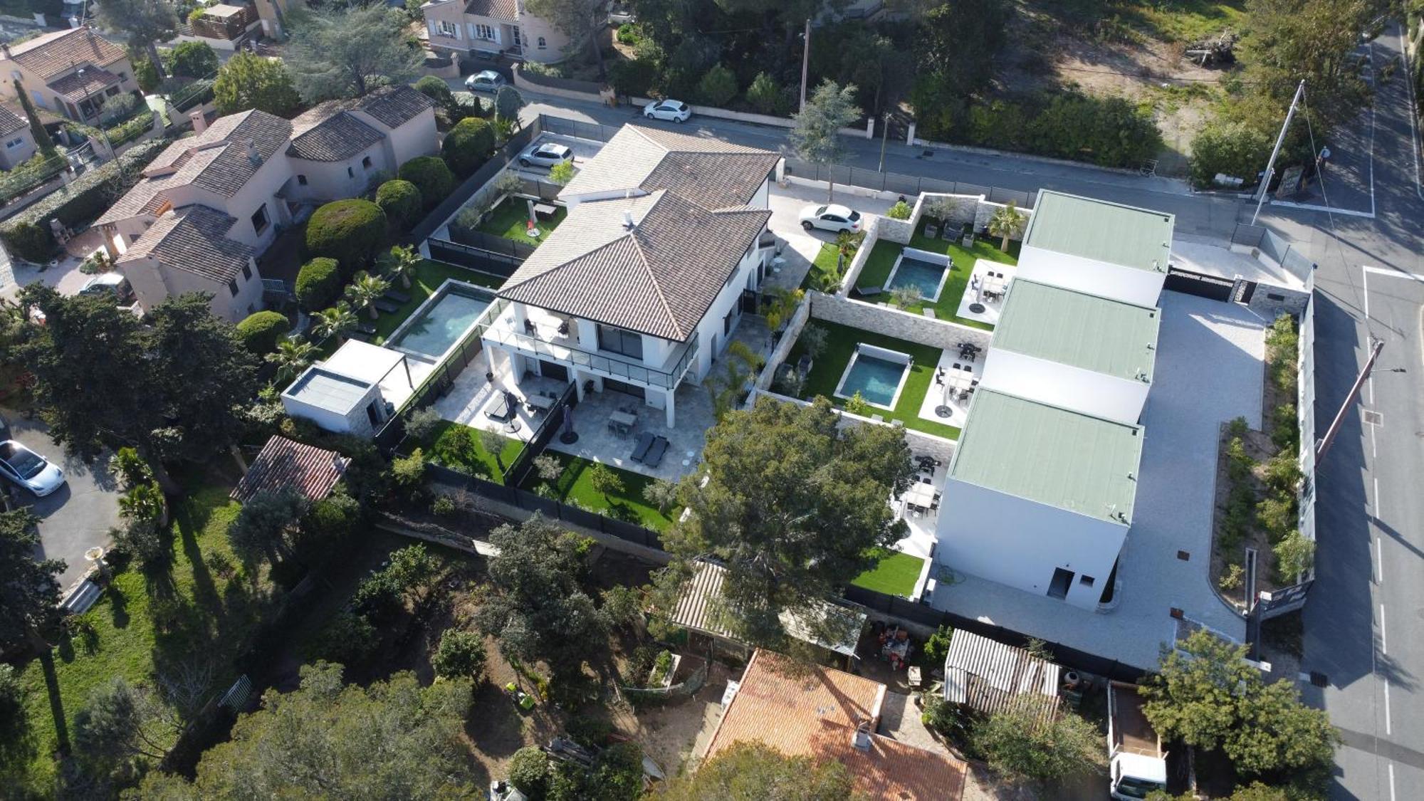 Etoile Du Berger Saint Aygulf: Seaside With Private Gardens And Heated Pool