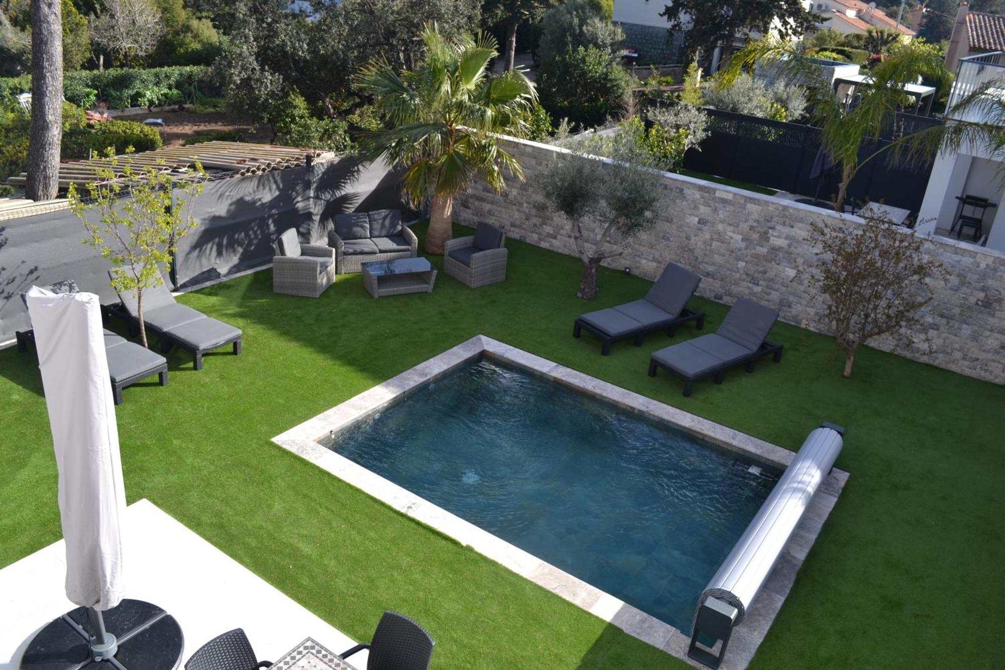 Etoile Du Berger Saint Aygulf: Seaside With Private Gardens And Heated Pool Saint Aygulf