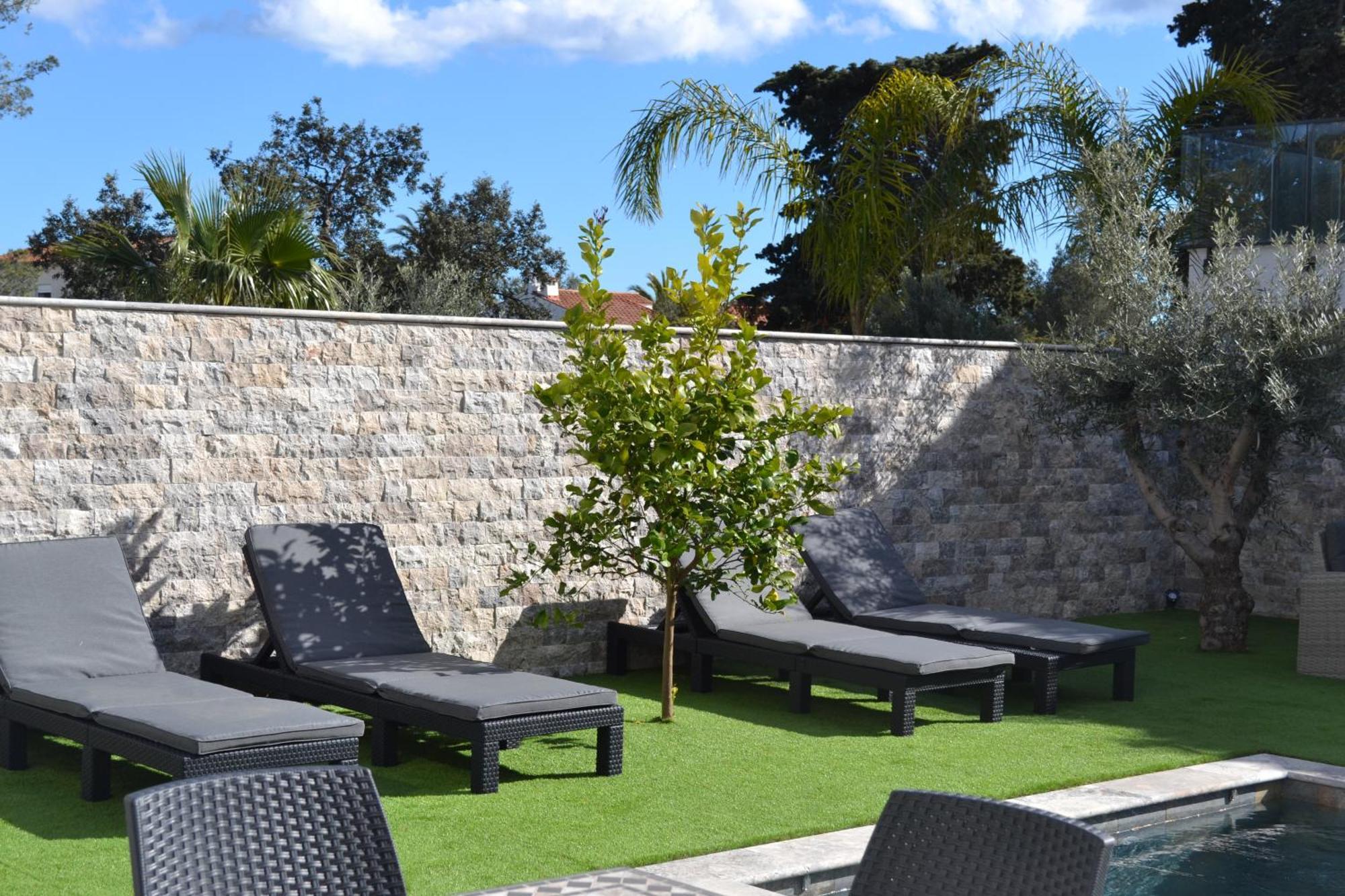 Etoile Du Berger 3 Et 4 Jardin Individuel Et Piscine Chauffee En Saison - La Et Les Plages 450 M Appartement Saint Aygulf