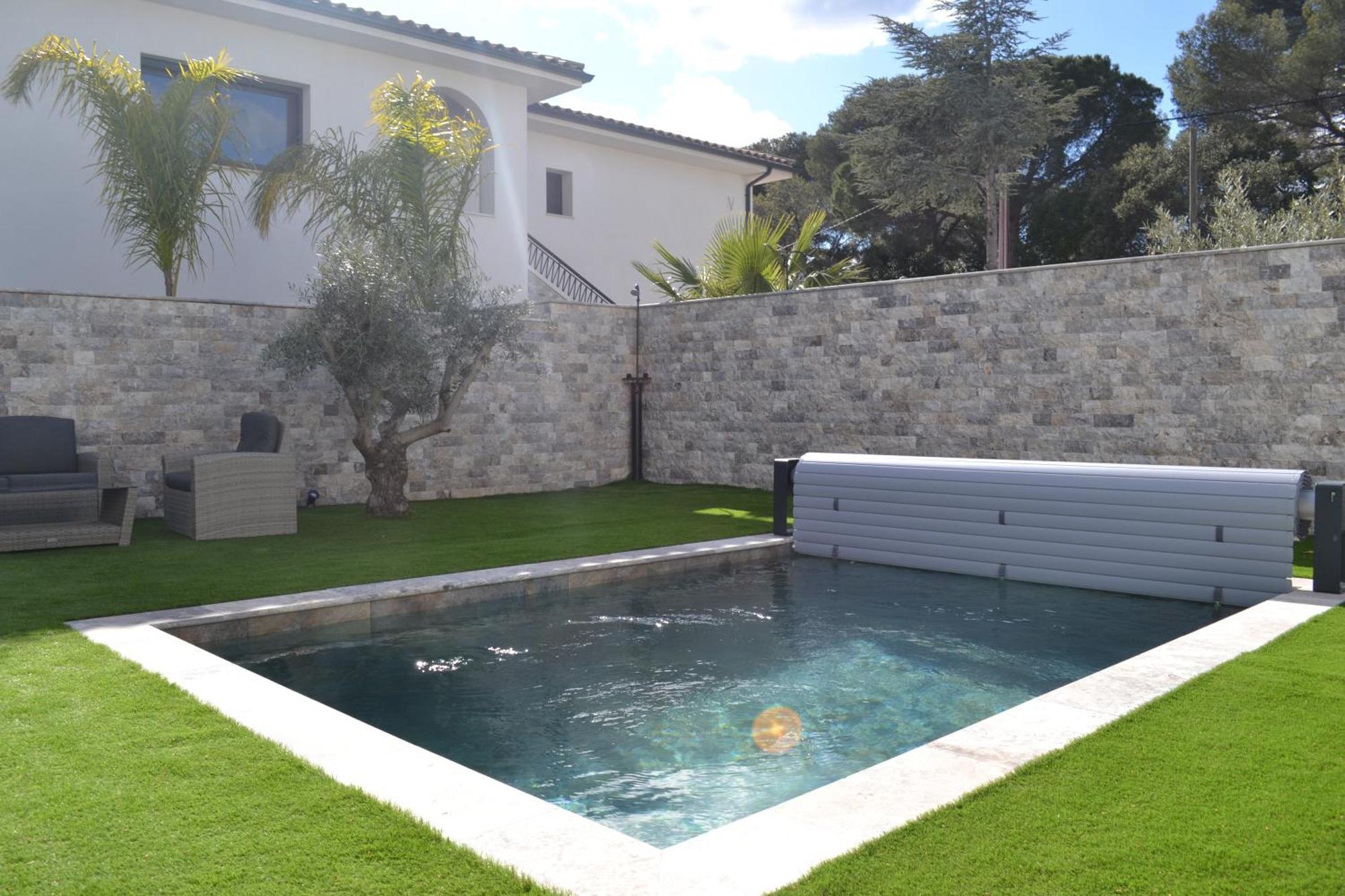 Etoile Du Berger Saint Aygulf: Seaside With Private Gardens And Heated Pool