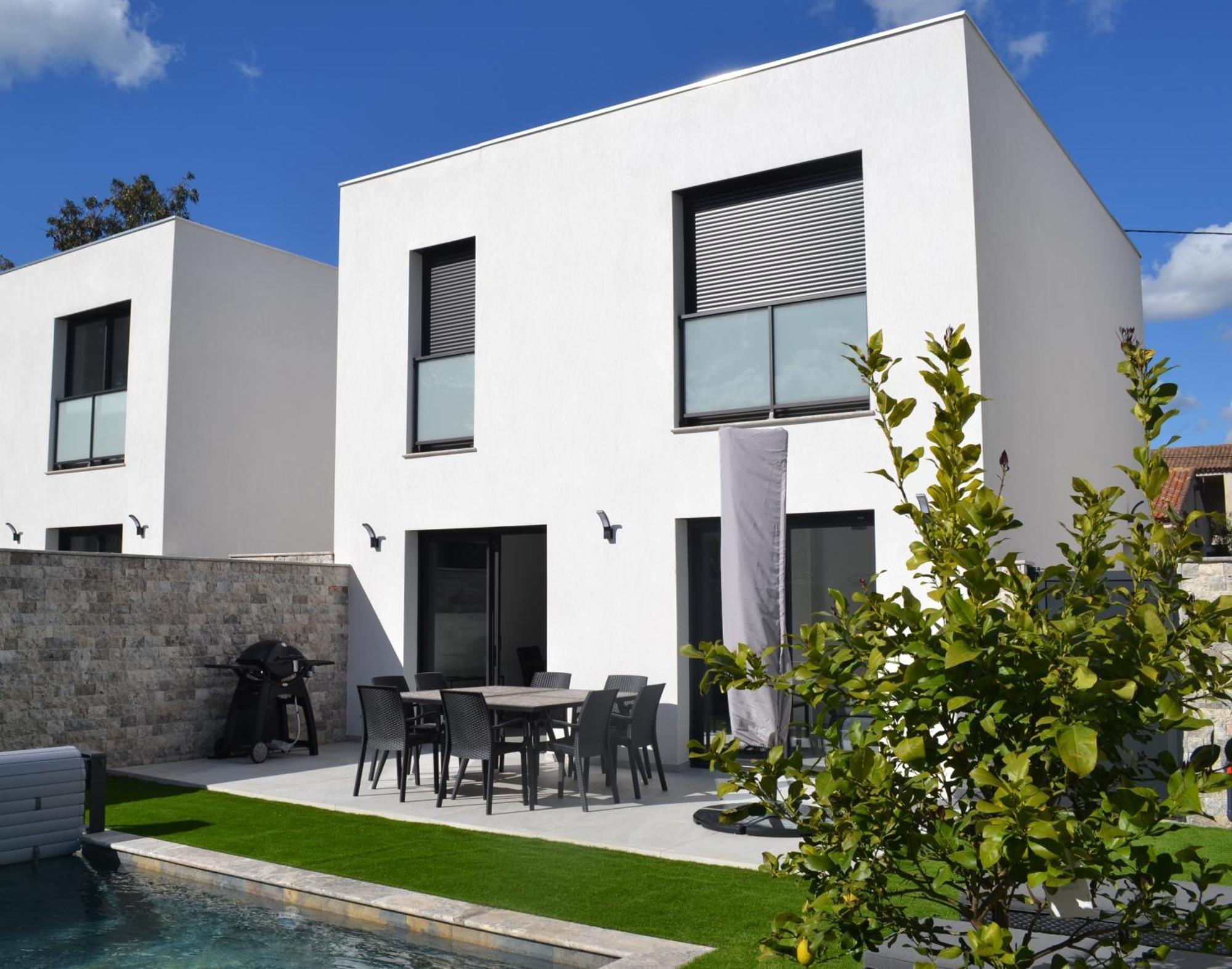 Etoile Du Berger Saint Aygulf: Seaside With Private Gardens And Heated Pool Apartment *