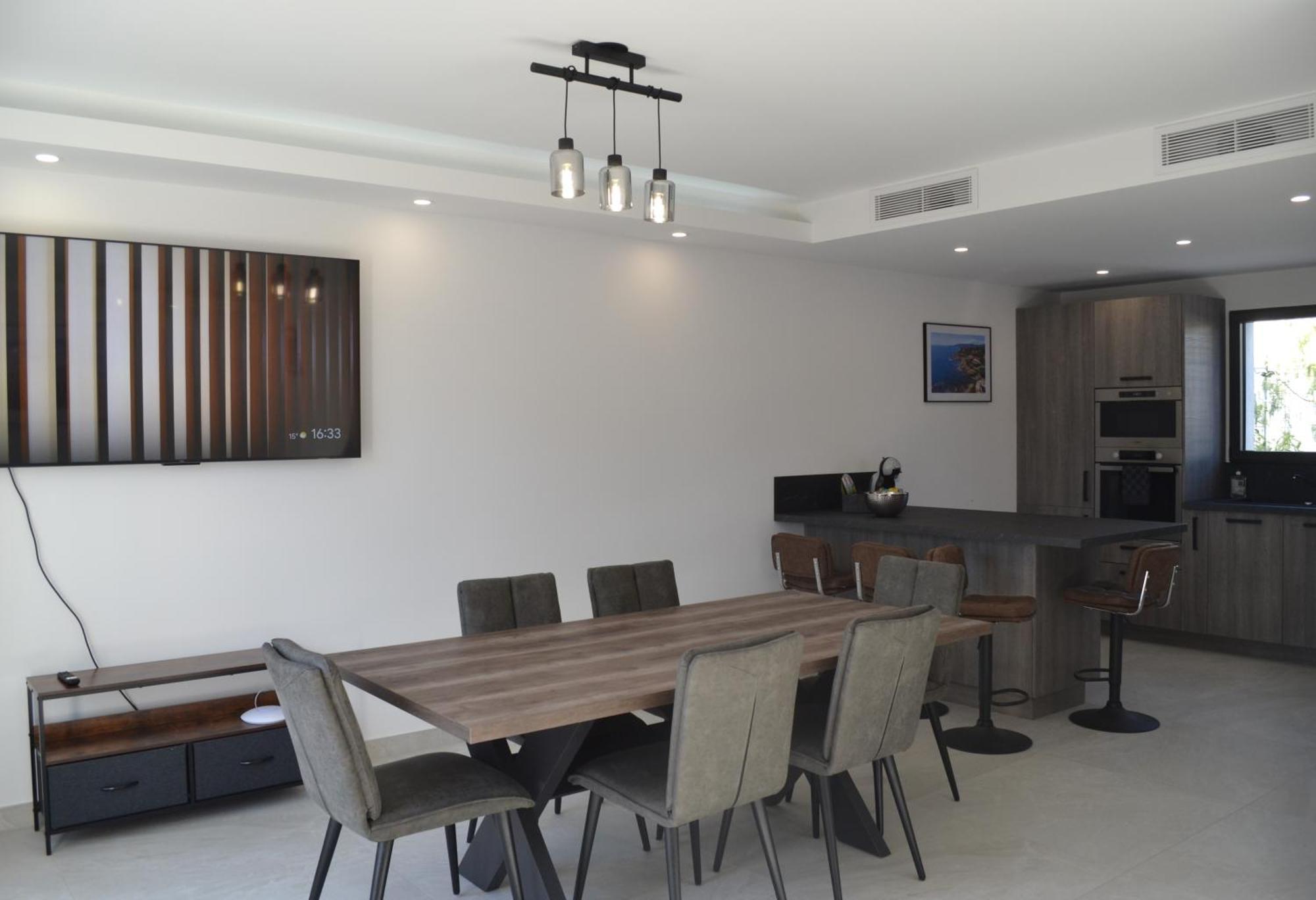 Etoile Du Berger Saint Aygulf: Seaside With Private Gardens And Heated Pool