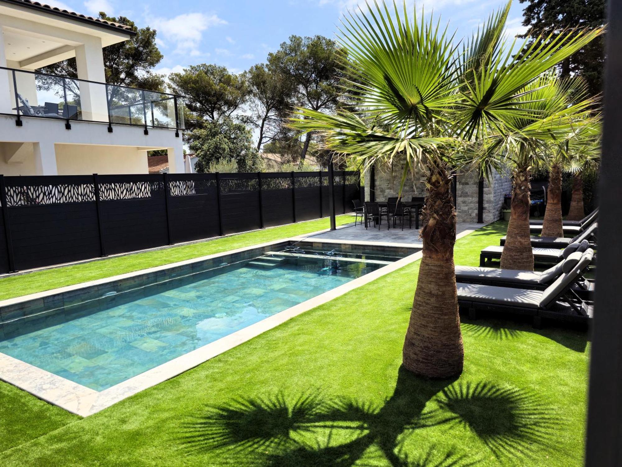 Apartment Etoile Du Berger Saint Aygulf: Seaside With Private Gardens And Heated Pool